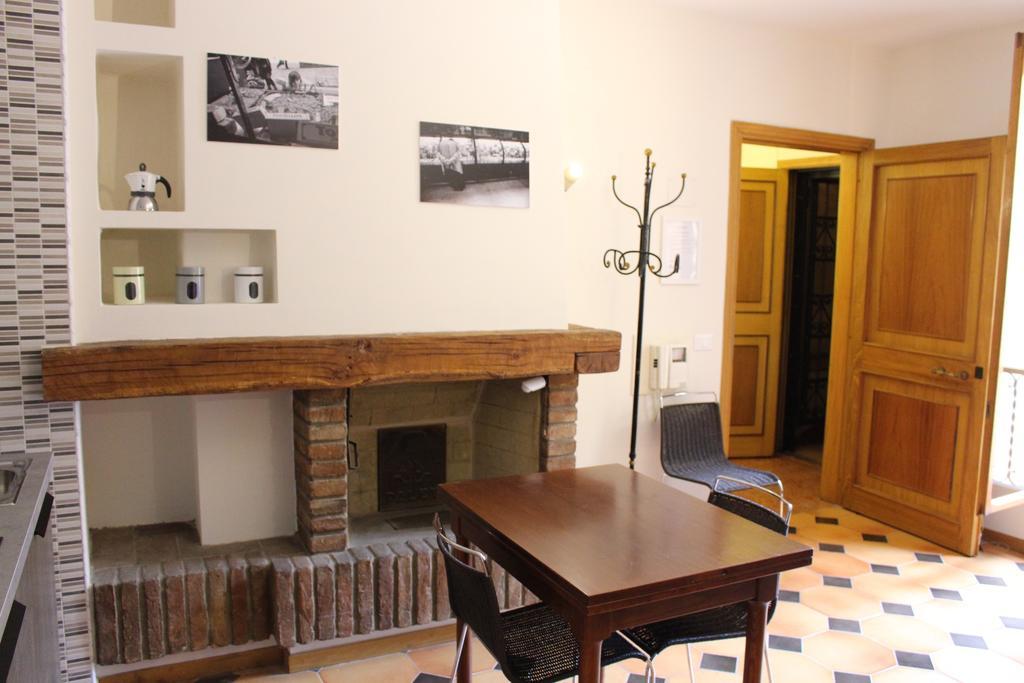 בולוניה Residenza Ariosto Depandance By Studio Vita מראה חיצוני תמונה