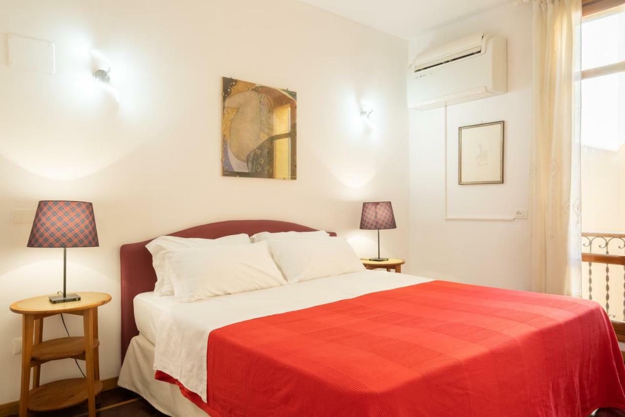 בולוניה Residenza Ariosto Depandance By Studio Vita מראה חיצוני תמונה
