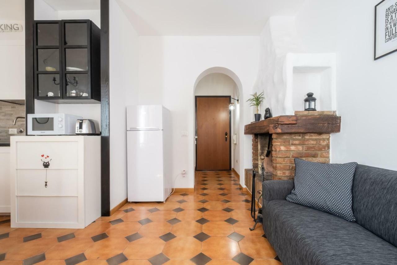 בולוניה Residenza Ariosto Depandance By Studio Vita מראה חיצוני תמונה